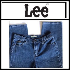 Lee relaxed fit straight leg with high waist jeans